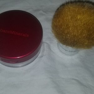 Bare minerals travel refill for powder foundation